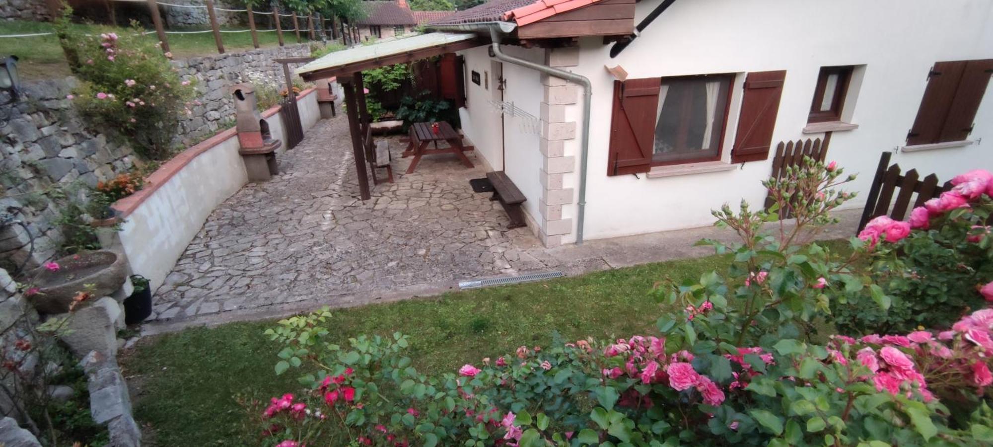 Apartamentos Rurales La Tabla Alles Eksteriør bilde