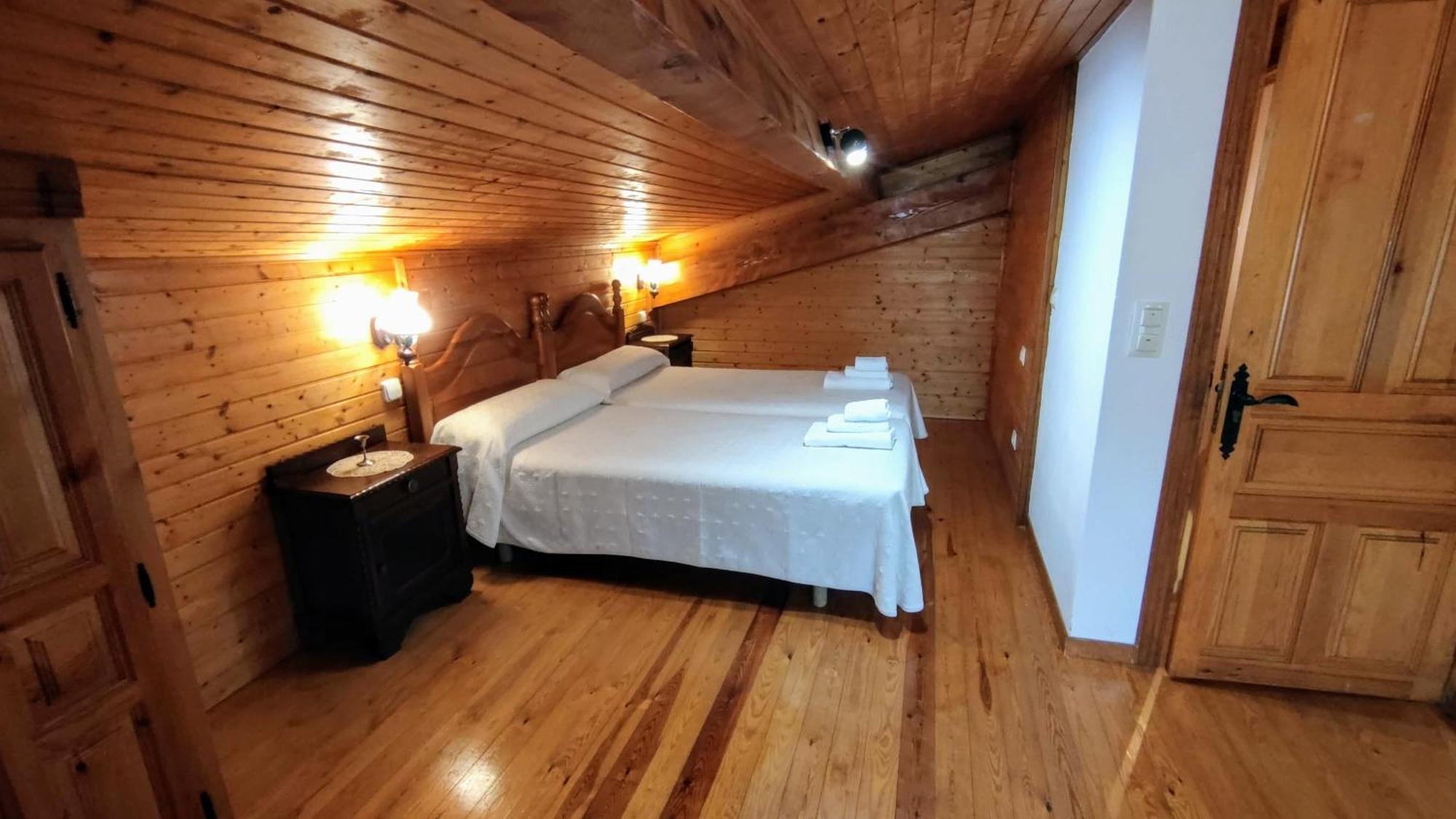 Apartamentos Rurales La Tabla Alles Eksteriør bilde